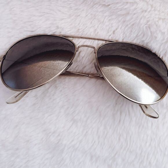 Stylens Accessories - Francine Silver W/ Mirrored Lenses Aviator Sunglasses